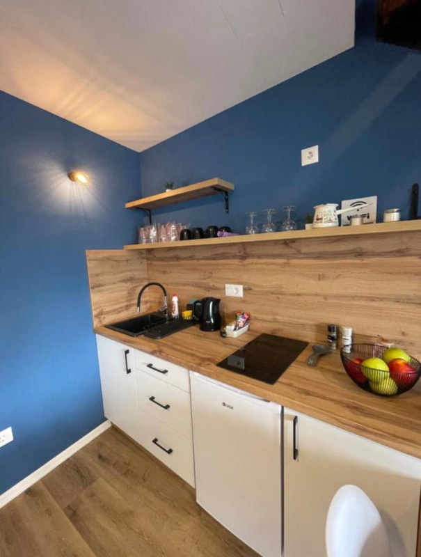 NN Nekretnine : Kuća sa apartmanima - Podhrastovi - Centar 13