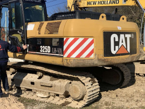 Bager Caterpillar 325D