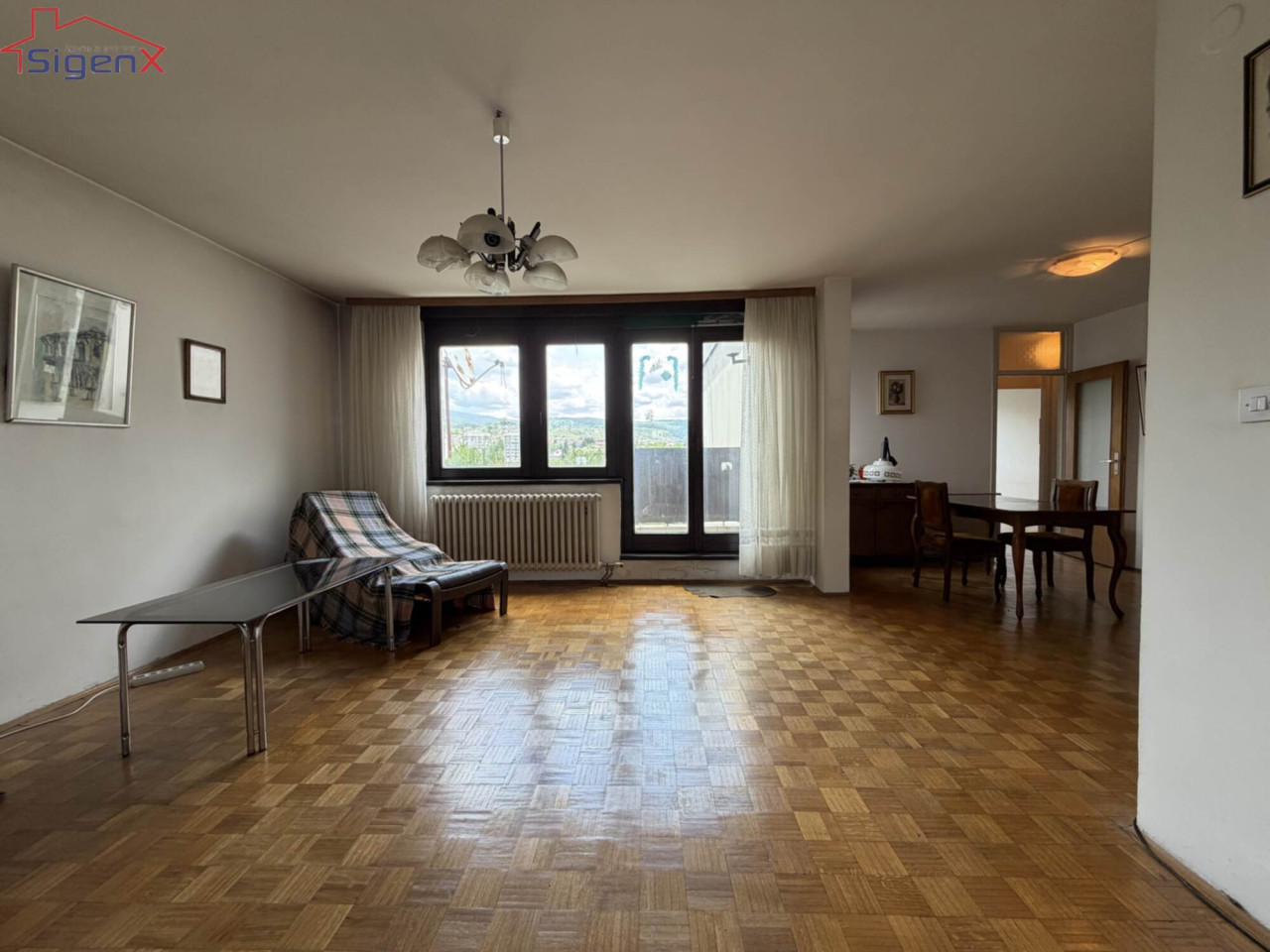 Stan Sarajevo/ Ciglane/ Četverosoban/ 1.sprat/ 88m2/ Garaža 3