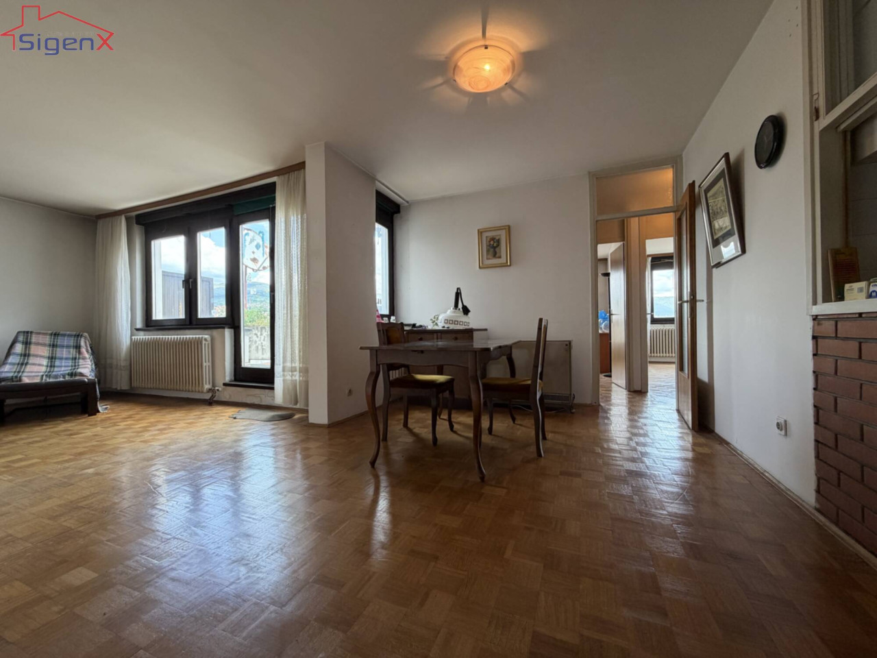 Stan Sarajevo/ Ciglane/ Četverosoban/ 1.sprat/ 88m2/ Garaža 5