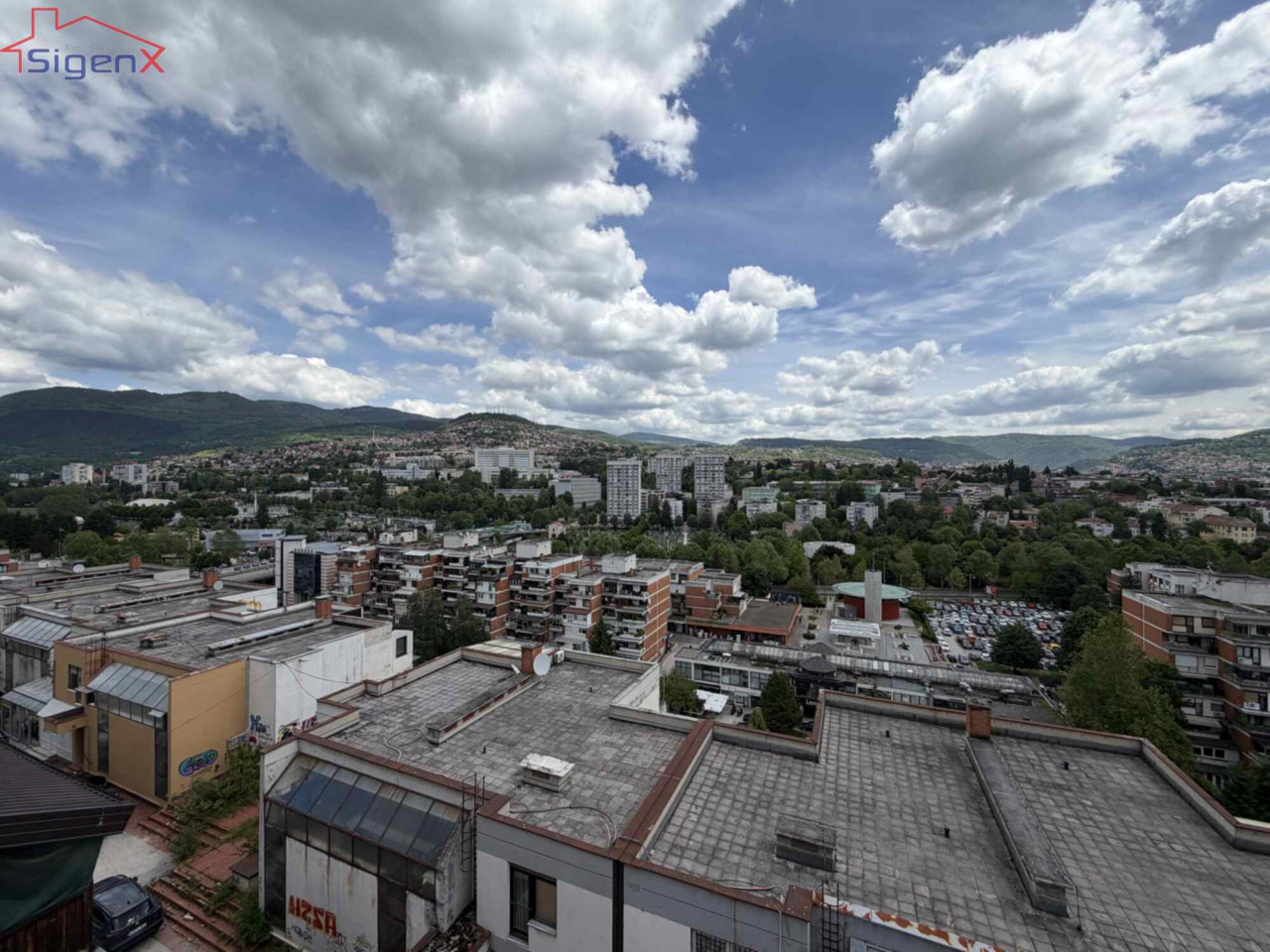 Stan Sarajevo/ Ciglane/ Četverosoban/ 1.sprat/ 88m2/ Garaža 16