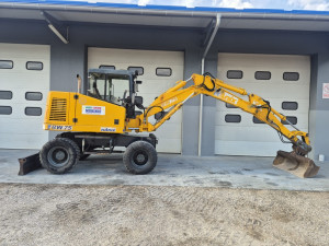ROVOKOPAČ BAGER TOČKAŠ HANIX BW 75 JCB YANMAR CAT KOMATSU CASE