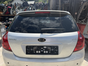 Gepek vrata branik stopa Kia Ceed 2009 (fotografija 4)