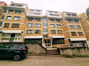 Centar-Breka - Trosoban stan CCA 90 m2