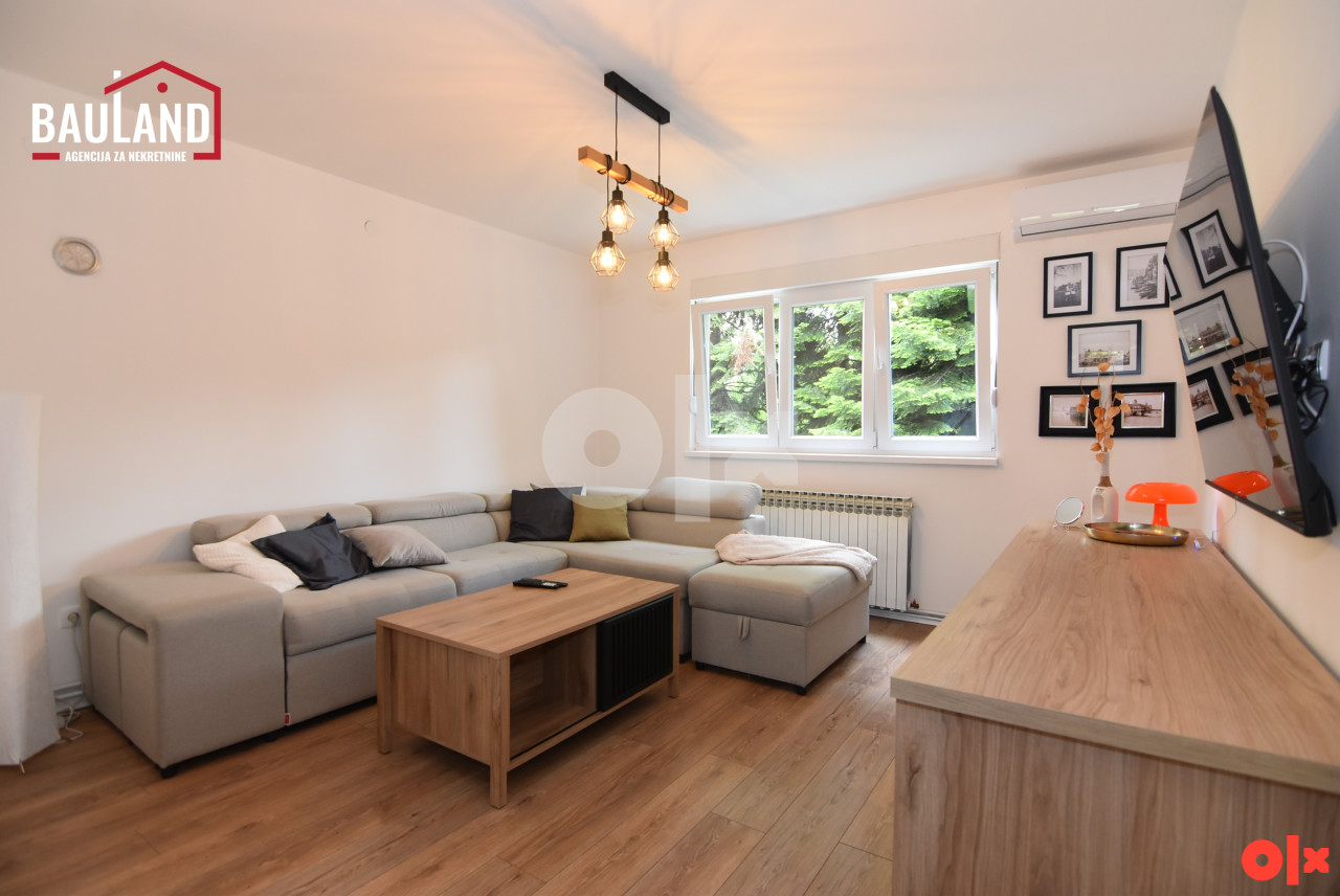 Namješten dvosoban stan, 44m2 / Koševo, Centar