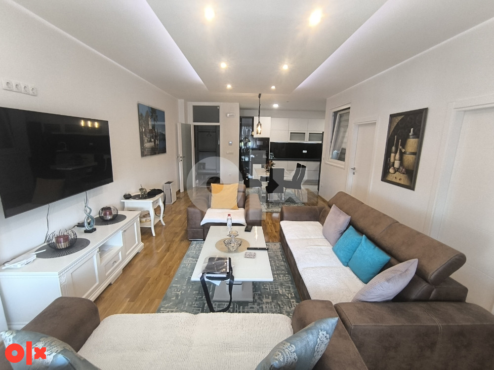 Luksuzan stan od 80m2  u centru Banja Luke