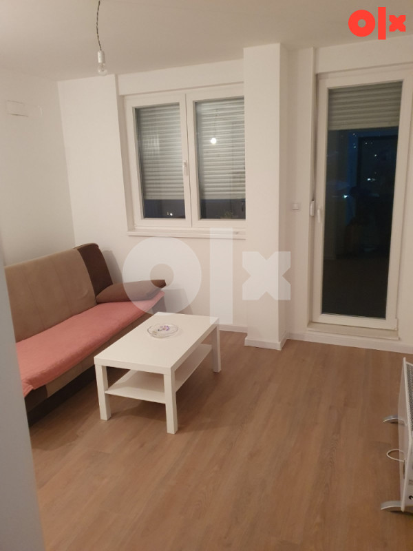 Izdajem nov stan garsonjera Doboj 2