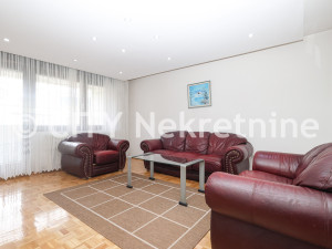 Trosoban namješten stan - Centar - Breka - 90 m2