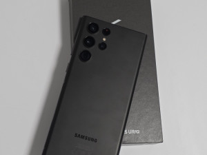 GALAXY S22 Ultra 5G 12/256GB Kao Novo Bez Ostecenja Garancija