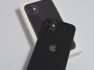 IPHONE 11 64GB 100% Bater Kao Novo Garancija radnje