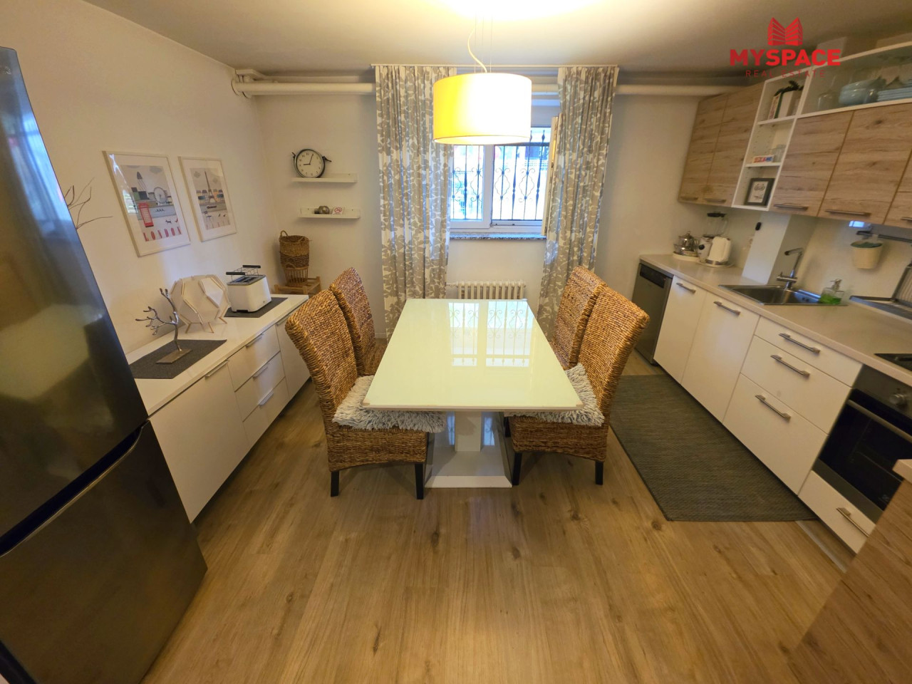 MY SPACE/ Stan/ Pofalici/ RENOVIRAN/ NAMJESTEN/ 59 m² - Widok 4