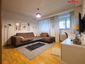 MY SPACE/ Stan/ Pofalici/ RENOVIRAN/ NAMJESTEN/ 59 m2