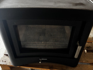 Kamin na drvo 15,8 kw centralno