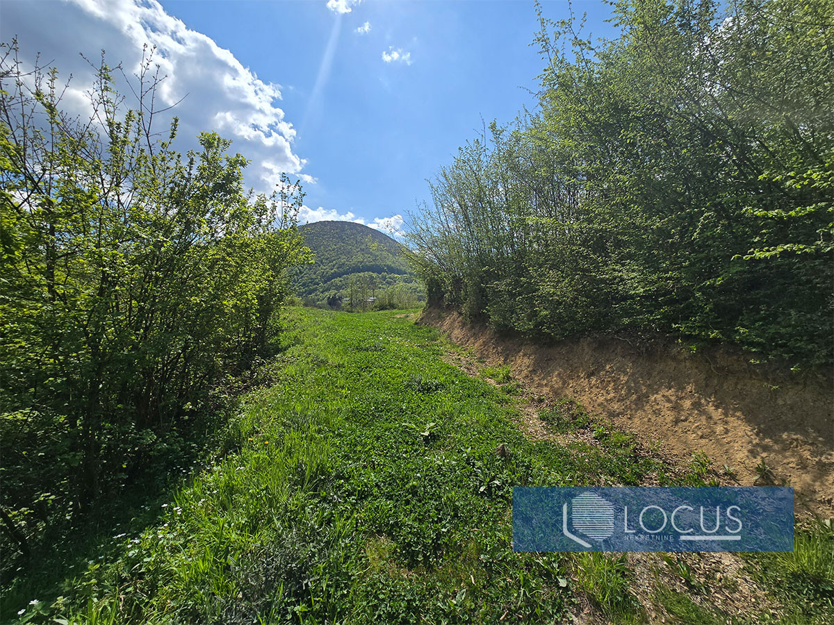LOCUS: Građevinsko zemljište 11.591m2, Blažuj, Ilidža 5