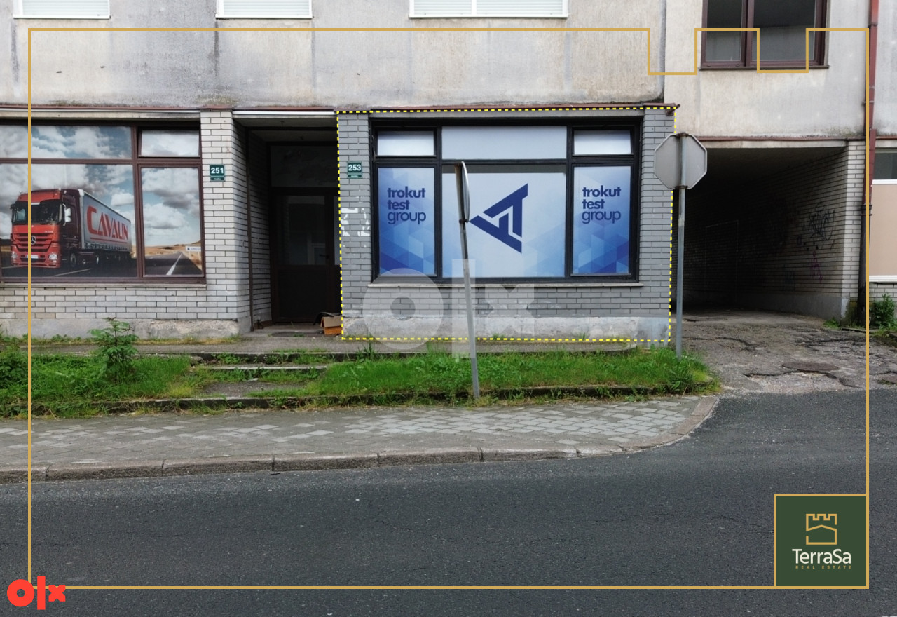 Poslovni prostor 22 m2/  Hadžići 2