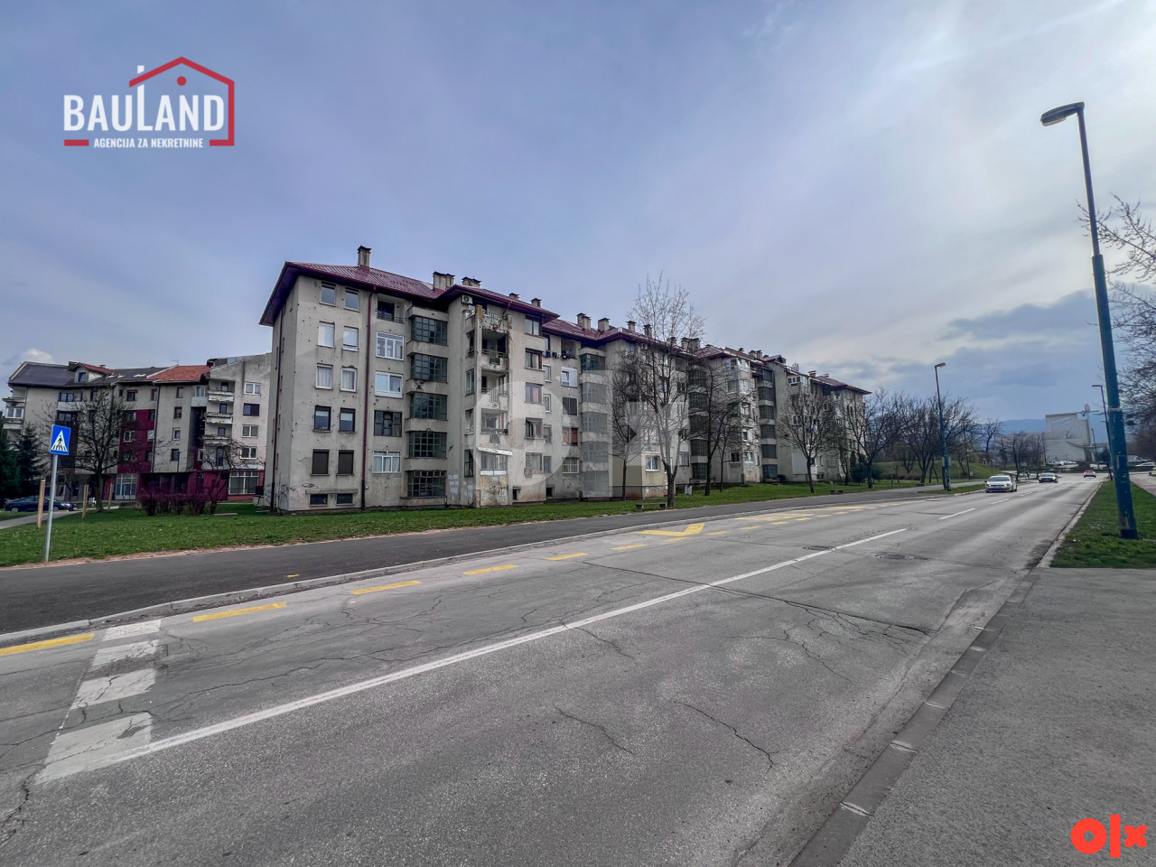 BAULAND/ Trosoban stan/ Dobrinja 14