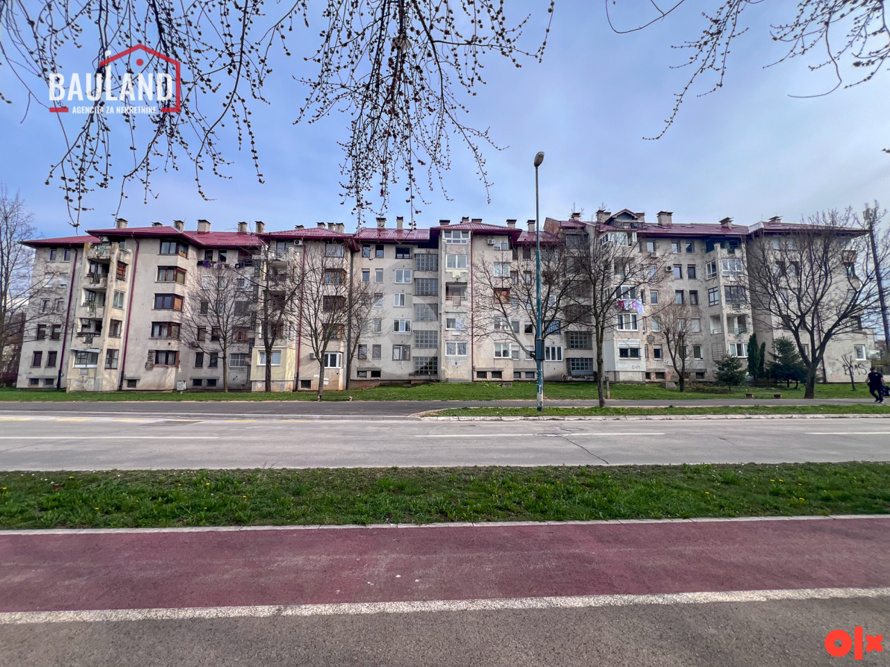 BAULAND/ Trosoban stan/ Dobrinja 15