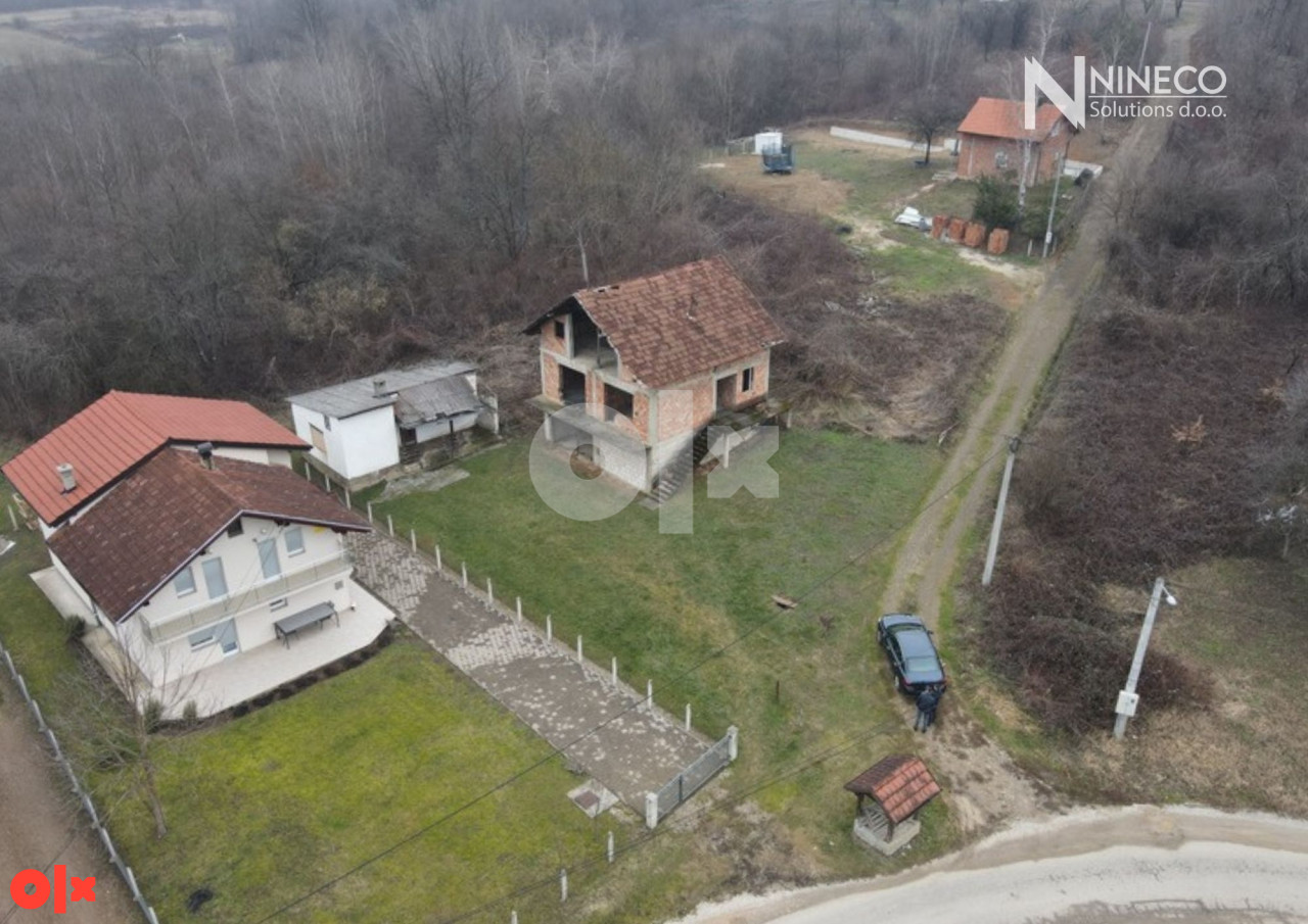 KUĆE SA ZEMLJIŠTEM - ŠARGOVAC - BANJA LUKA 2