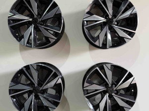 ALU FELGE PEUGEOT 308 P5 5X108 17'' 9835058280
