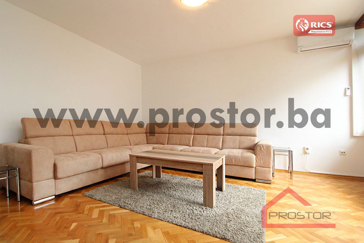 PROSTOR izdaje: Trosoban stan na Grbavici, ul. Zagrebačka