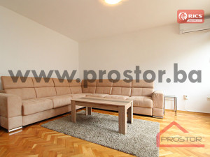 PROSTOR izdaje: Trosoban stan na Grbavici, ul. Zagrebačka