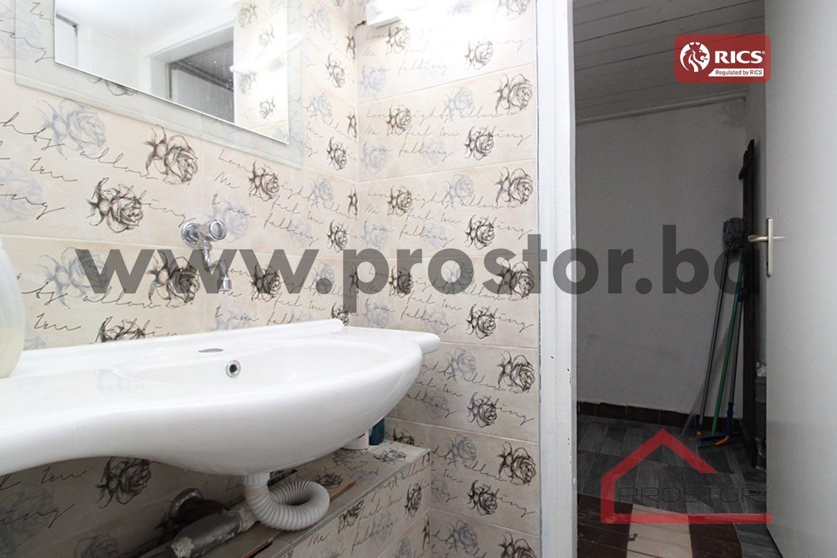 PROSTOR izdaje: Poslovni prostor, 26m2, Ciglane 5