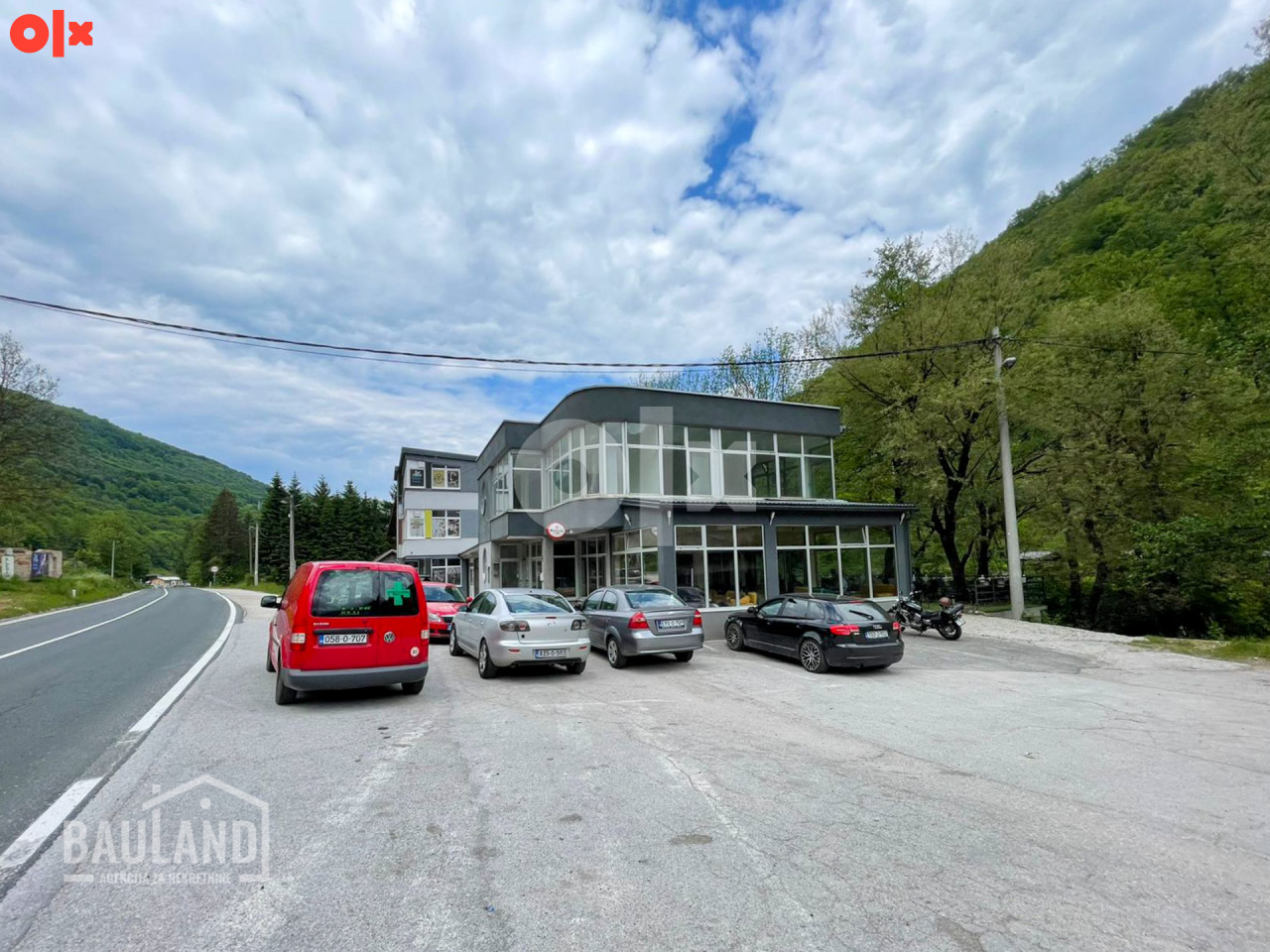 BAULAND/ Poslovni prostor 120m2/ Pored M17, Hadžići 11