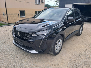Peugeot 3008 1.5 HDI 2023 god