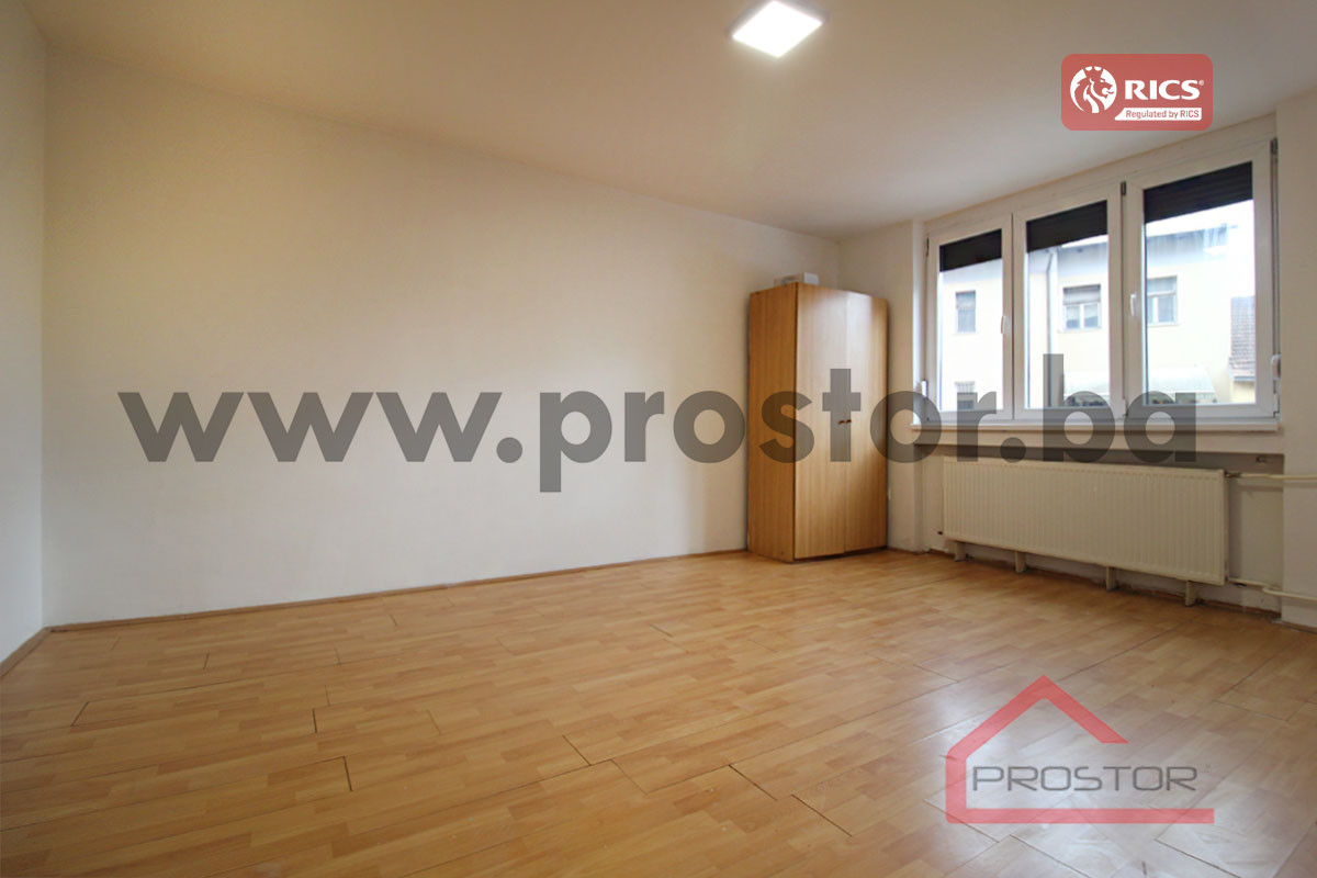 PROSTOR prodaje: Jednosoban stan, 37m2, Mejtaš 2