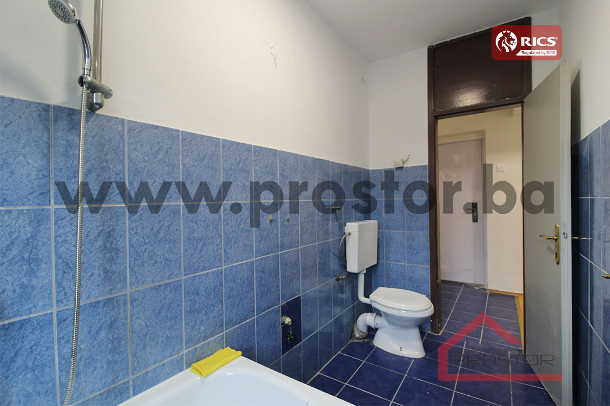 PROSTOR prodaje: Jednosoban stan, 37m2, Mejtaš 8