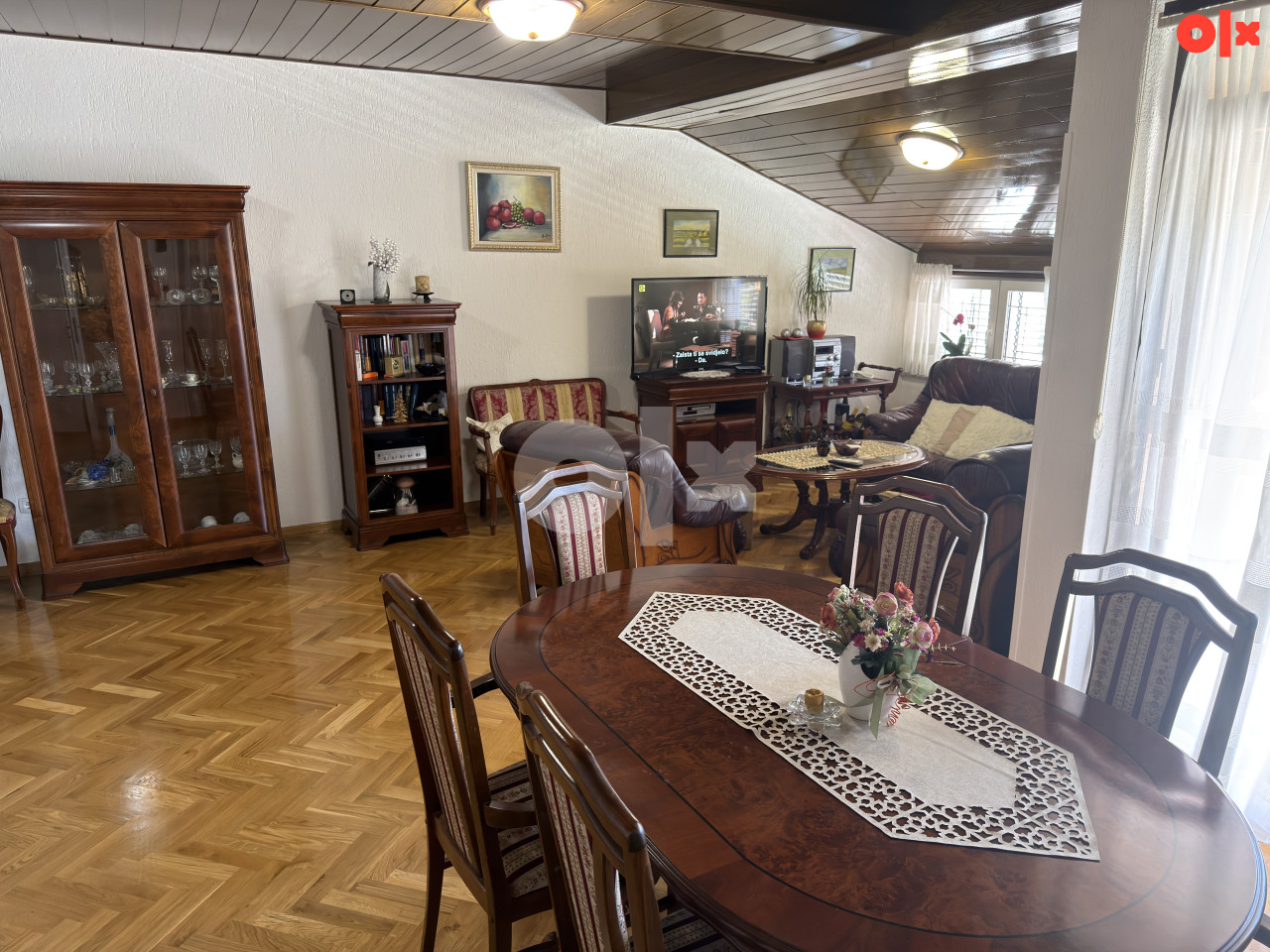 ČAPLJINA Kuća i poslovni prostor - centar 11