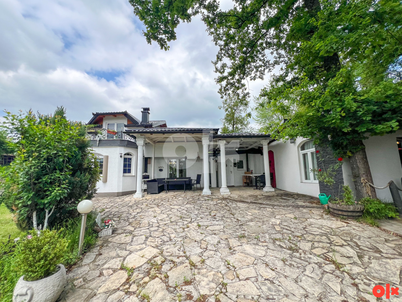 Vila Kuća Rakovica, Šamin Gaj 200m2 sa bazenom
