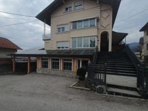 Izdajem stan