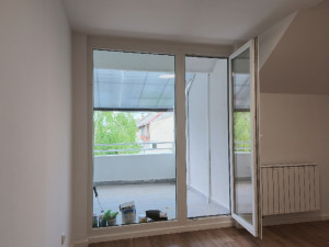 Renoviran trosoban stan Dobrinja - Novi Grad photo 2