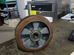 GUMENI TOCAK BLICKLE TOCKICI 800kg