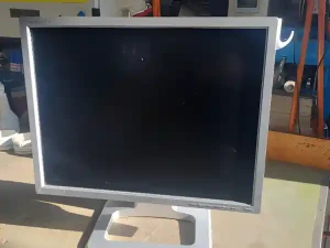 MONITOR SAMSUNG 21 INCH
