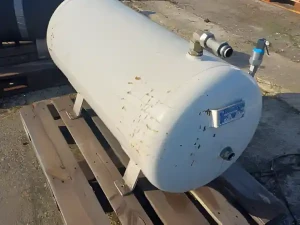 VAKUM POSUDA SPREMNIK 200L