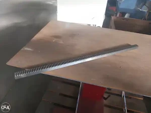 ZUPČASTA LETVA 30x30x1000mm