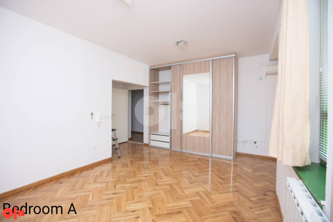 Grbavica - Vila Apartman CCA 216 m2 10