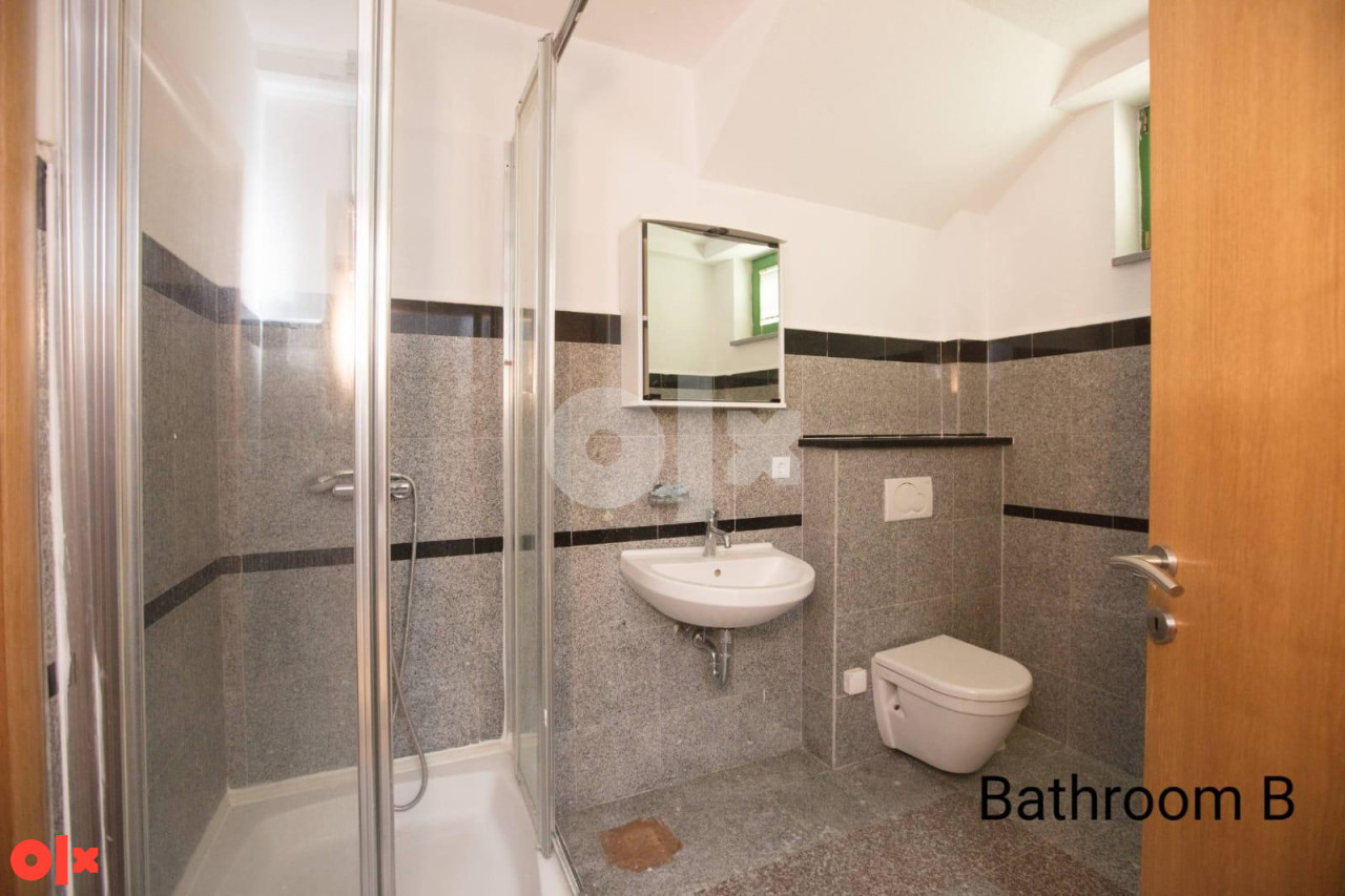 Grbavica - Vila Apartman CCA 202 m2 12