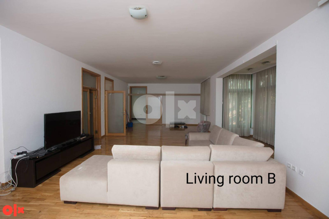 Grbavica - Vila Apartman CCA 202 m² – pohled 5