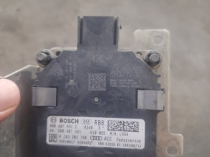 Senzor razmaka audi 8w0 907 561 C