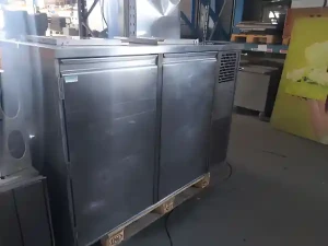HLADNJAK MINI KOMORA