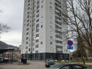 Garsonjera/Slatina Q9/pametna zgrada Tuzla