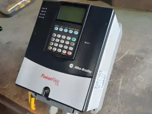 FREKVENTNI REGULATOR 4kW
