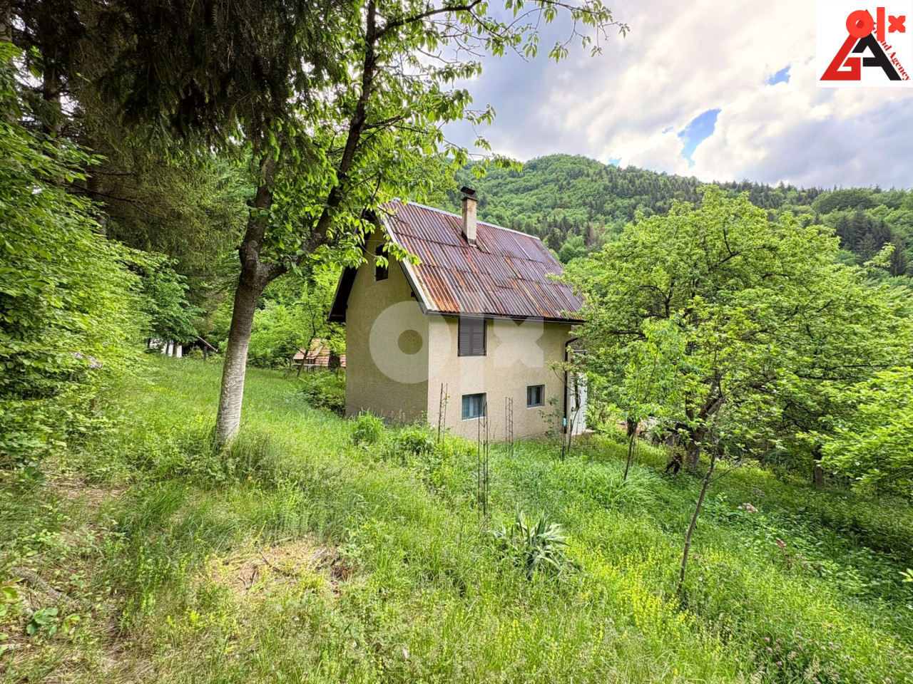 Vikendica 30 m2 sa 1973 m2 okućnice - BISTROVAC - Zenica 13
