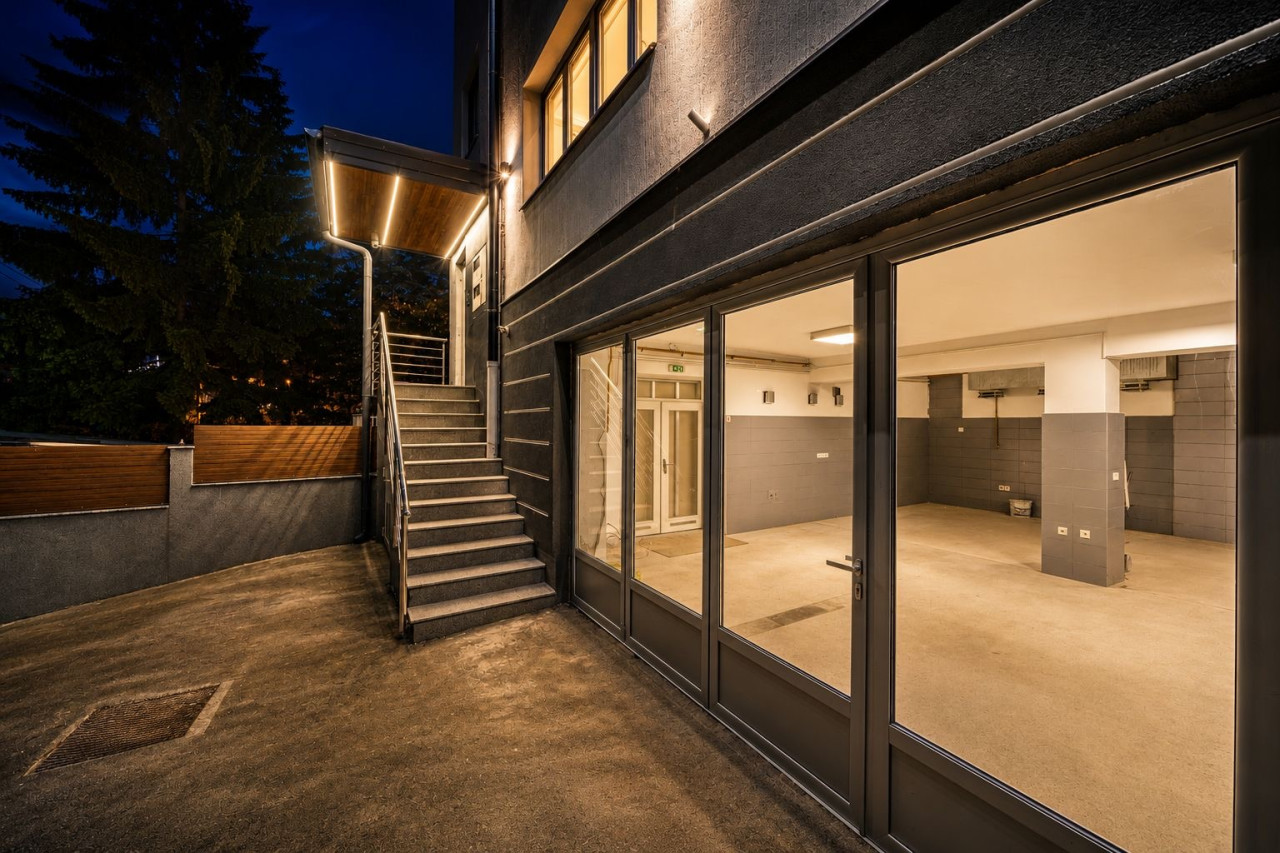 NN Nekretnine : Poslovni prostor 130m2 - Kovačići - Splitska 6