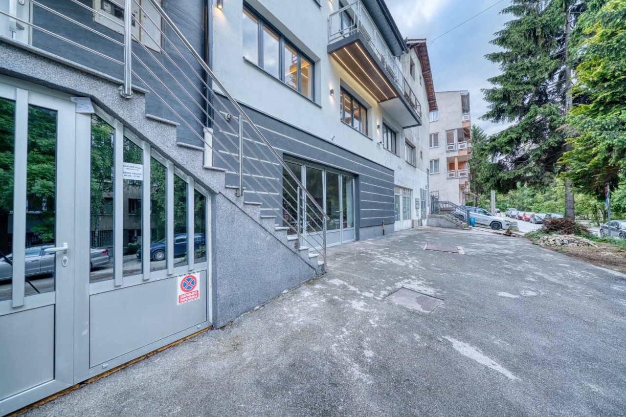NN Nekretnine : Poslovni prostor 130m2 - Kovačići - Splitska 18