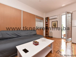 SLAVINOVIĆI LUKE - Jednosoban namješten stan 32 m2