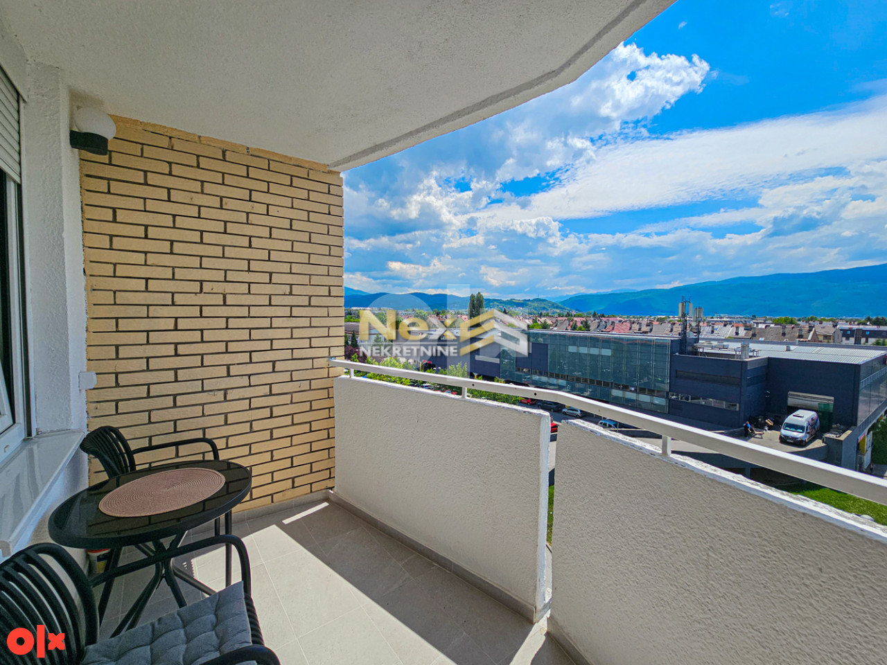 Kompletno renoviran, namješten stan Dobrinja/Novi Grad 56 m² - Widok 4